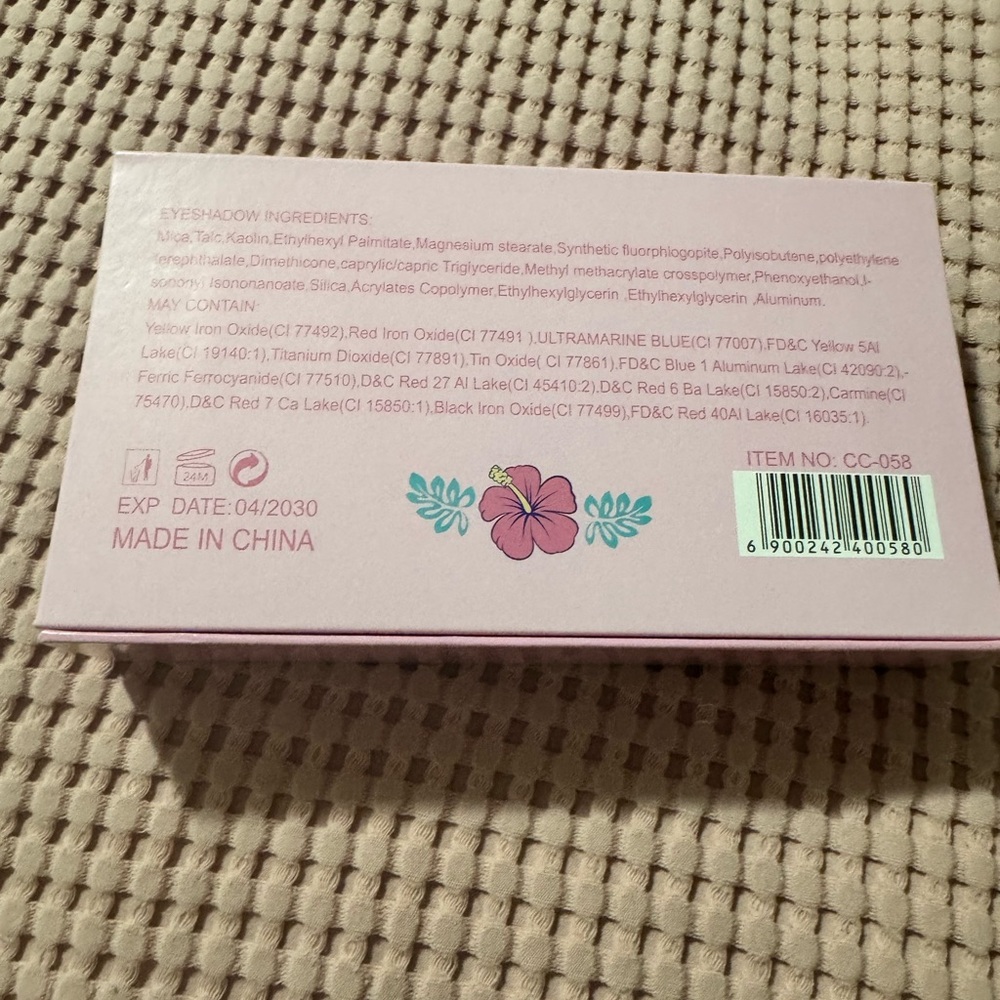 NWT Ohana Lip set Palette - Pink - Picture 2 of 8